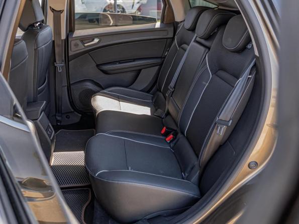 Renault Arkana I с пробегом 2019 года, цена 1 499 000 рублей, 102287 км, внедорожник, Автокод Объявления