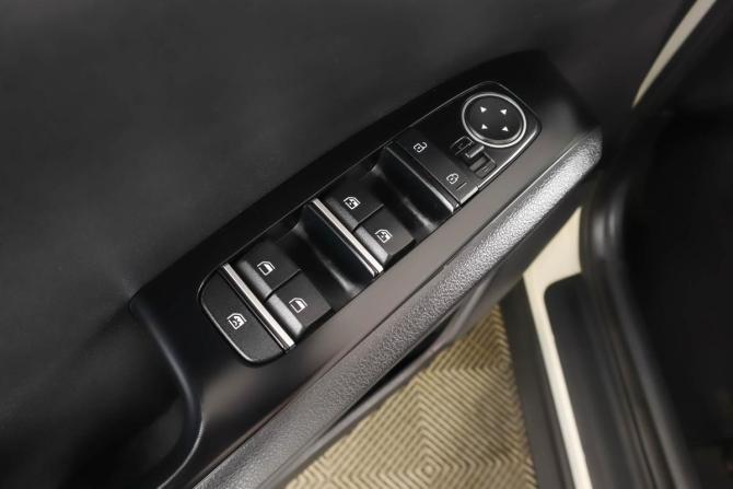 Kia Soul III с пробегом 2020 года, цена 1 949 000 рублей, 63200 км, хэтчбек, Автокод Объявления
