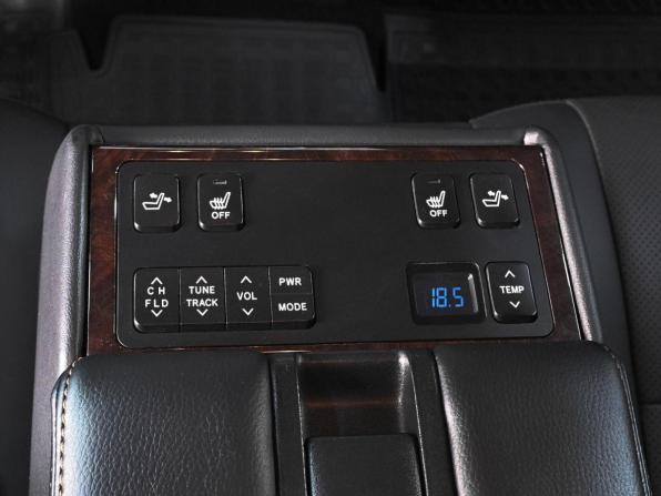 Toyota Camry VII (XV50) Рестайлинг с пробегом 2016 года, цена 2 479 000 рублей, 135711 км, седан, Автокод Объявления