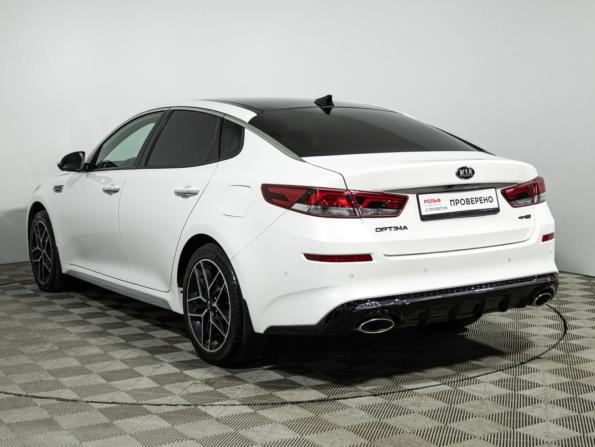 Kia Optima IV Рестайлинг с пробегом 2018 года, цена 2 199 700 рублей, 102395 км, седан, Автокод Объявления
