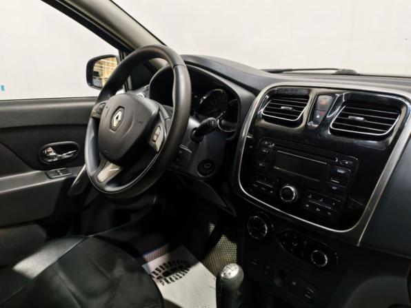 Renault Logan II с пробегом 2014 года, цена 655 000 рублей, 138715 км, седан, Автокод Объявления