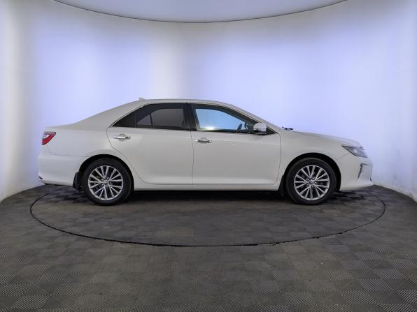 Toyota Camry VII (XV50) Рестайлинг 2 с пробегом 2018 года, цена 2 450 000 рублей, 182730 км, седан, Автокод Объявления