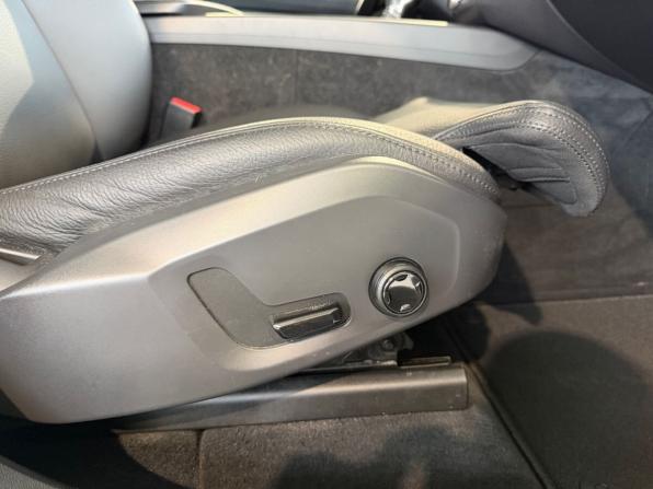 Volvo XC60 II с пробегом 2021 года, цена 4 355 900 рублей, 45140 км, внедорожник, Автокод Объявления