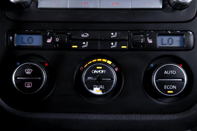 Volkswagen Jetta V с пробегом 2007 года, цена 499 000 рублей, 209778 км, седан, Автокод Объявления
