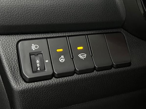 Kia Rio III Рестайлинг с пробегом 2017 года, цена 1 099 000 рублей, 141150 км, седан, Автокод Объявления