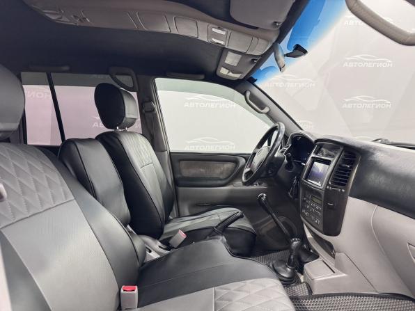 Toyota Land Cruiser 100 Series Рестайлинг 2 с пробегом 2006 года, цена 2 230 000 рублей, 390561 км, внедорожник, Автокод Объявления