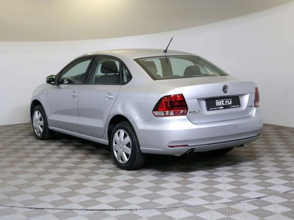 Volkswagen Polo V Рестайлинг с пробегом 2015 года, цена 745 000 рублей, 202721 км, седан, Автокод Объявления