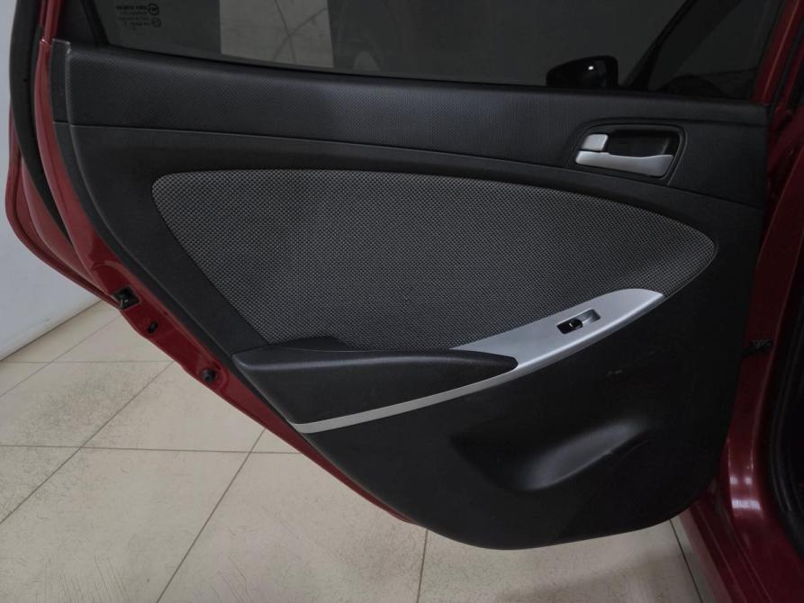 Hyundai Solaris I Альметьевск  - изображение 14