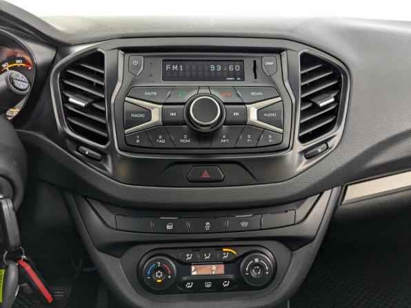 Lada (ВАЗ) Vesta I с пробегом 2020 года, цена 1 055 000 рублей, 128195 км, универсал, Автокод Объявления