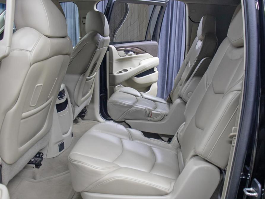Cadillac Escalade IV Москва  - изображение 13