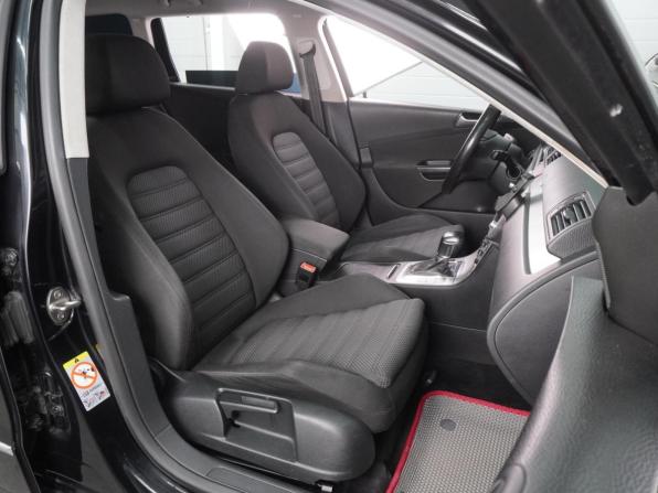 Volkswagen Passat B6 с пробегом 2009 года, цена 849 000 рублей, 183465 км, универсал, Автокод Объявления