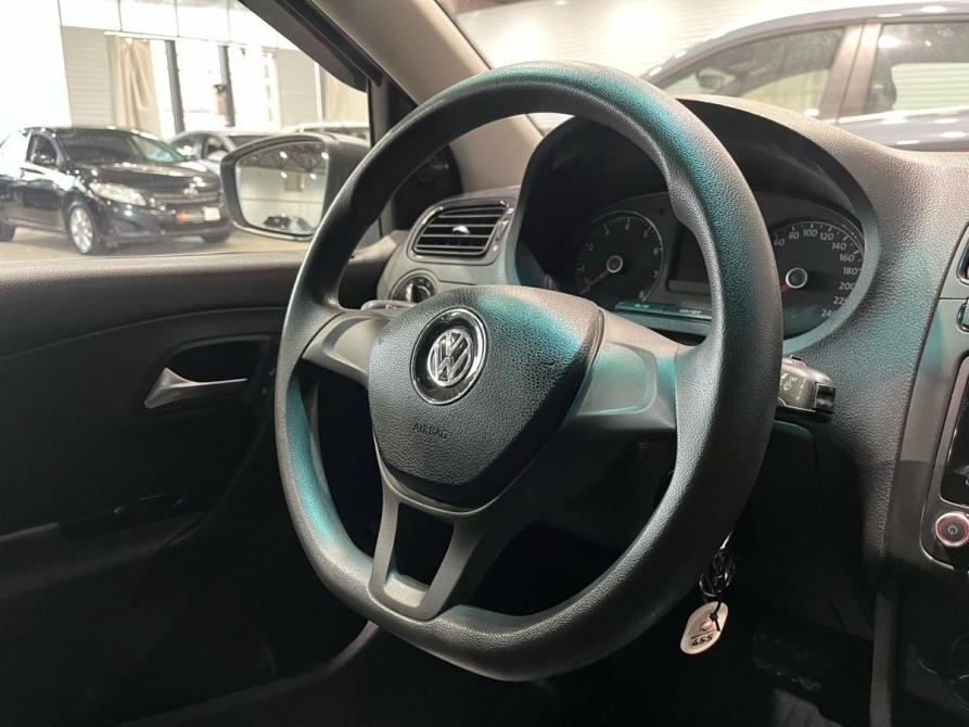 Volkswagen Polo V Рестайлинг Пермь  - изображение 11