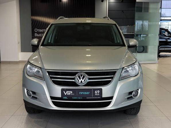 Volkswagen Tiguan I с пробегом 2011 года, цена 797 000 рублей, 215838 км, внедорожник, Автокод Объявления