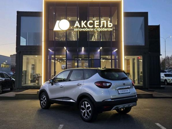 Renault Kaptur I с пробегом 2018 года, цена 1 575 000 рублей, 84050 км, внедорожник, Автокод Объявления