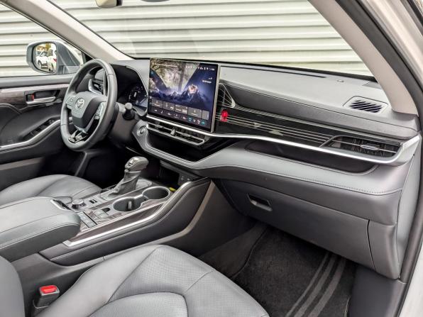 Toyota Highlander IV (XU70) с пробегом 2025 года, цена 5 200 000 рублей, 10252 км, внедорожник, Автокод Объявления