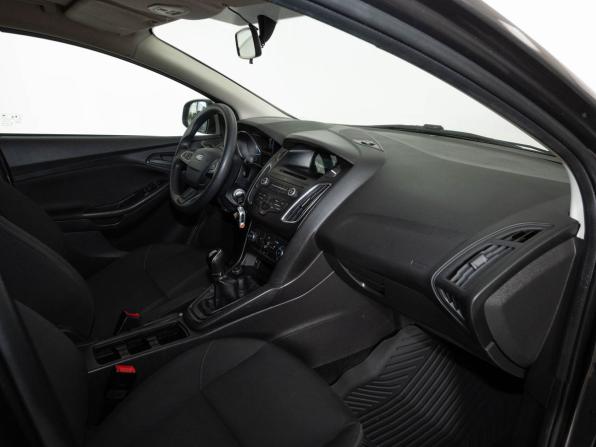 Ford Focus III Рестайлинг с пробегом 2018 года, цена 1 030 000 рублей, 160000 км, хэтчбек, Автокод Объявления