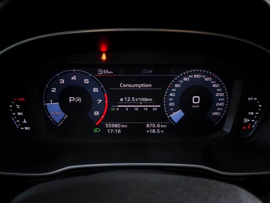 Audi Q3 II (F3) Москва  - изображение 17