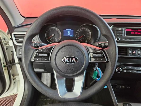 Kia Optima IV Рестайлинг с пробегом 2019 года, цена 1 749 000 рублей, 86999 км, седан, Автокод Объявления
