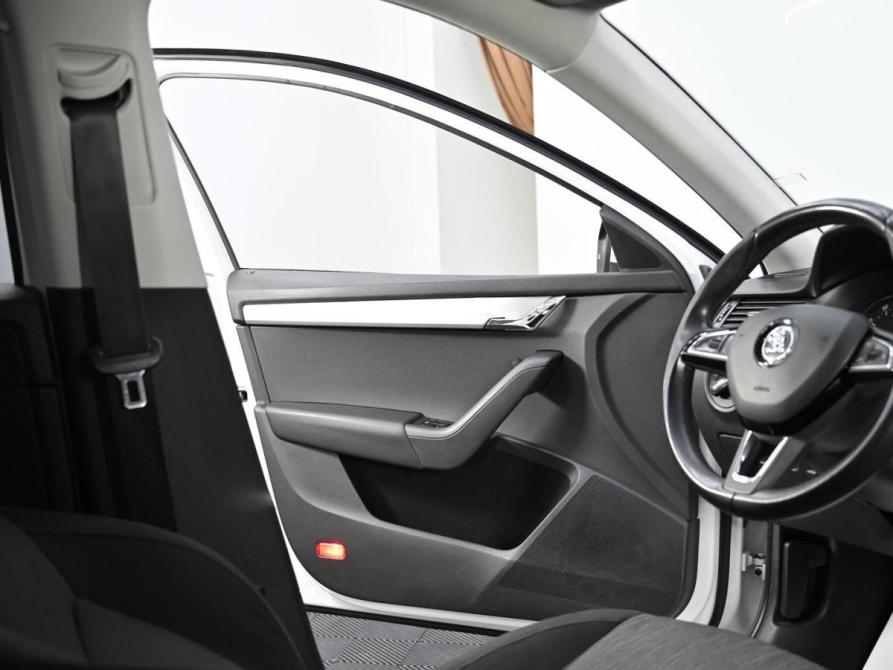 Skoda Octavia III (A7) Москва  - изображение 11