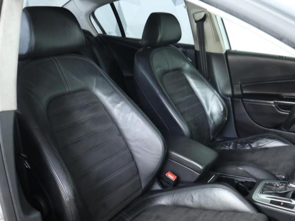 Volkswagen Passat B6 с пробегом 2007 года, цена 389 000 рублей, 300586 км, седан, Автокод Объявления