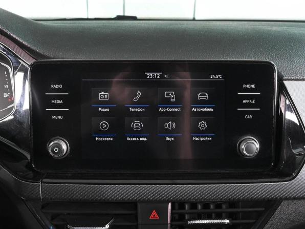 Volkswagen Polo VI с пробегом 2021 года, цена 1 819 000 рублей, 202886 км, лифтбек, Автокод Объявления