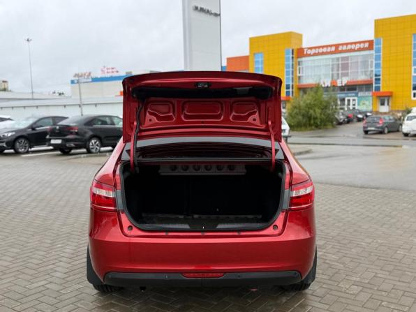 Lada (ВАЗ) Vesta I с пробегом 2019 года, цена 915 000 рублей, 110749 км, седан, Автокод Объявления