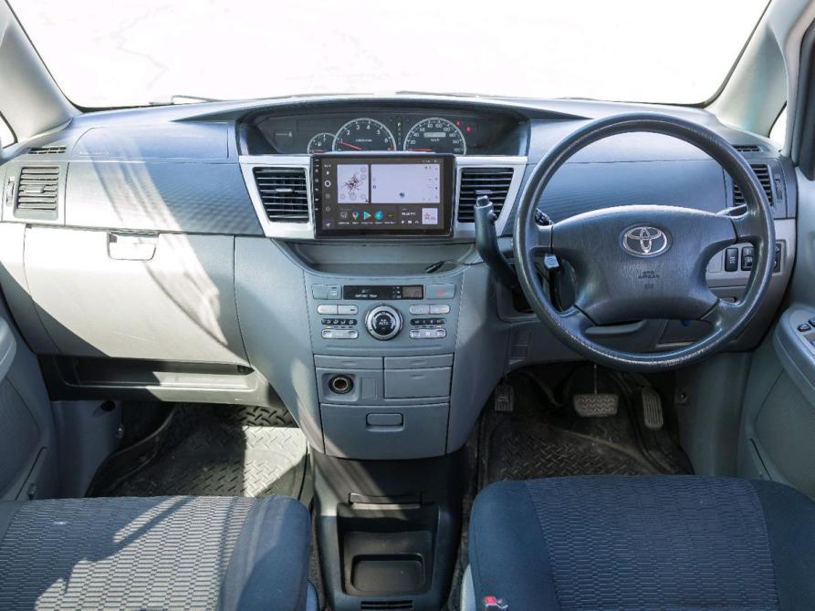 Toyota Voxy I (R60) Ижевск  - изображение 9