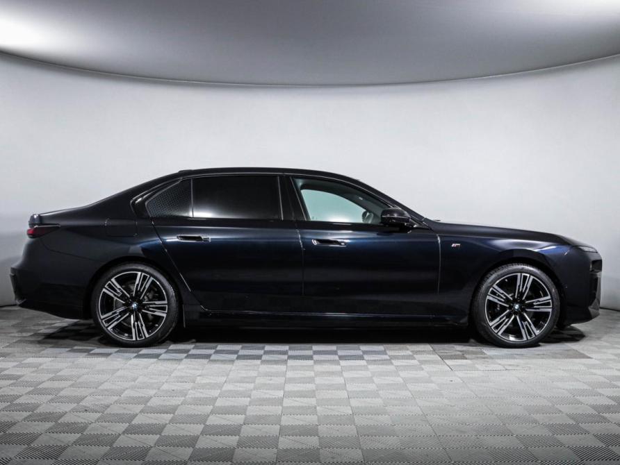BMW i7 Москва  - изображение 4