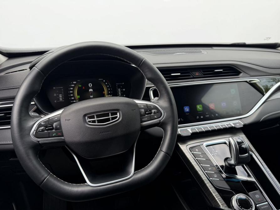Geely Atlas Pro Москва  - изображение 15