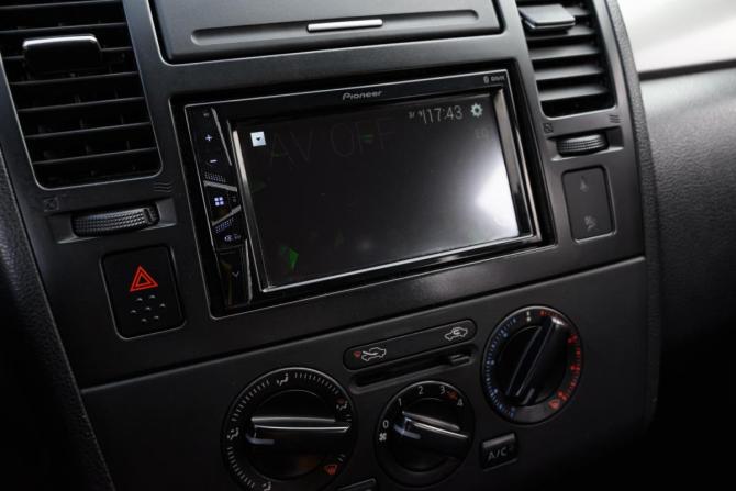 Nissan Tiida I Рестайлинг с пробегом 2010 года, цена 659 000 рублей, 194901 км, седан, Автокод Объявления