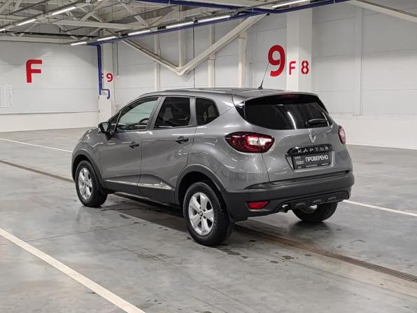 Renault Kaptur I с пробегом 2017 года, цена 1 105 000 рублей, 170302 км, внедорожник, Автокод Объявления