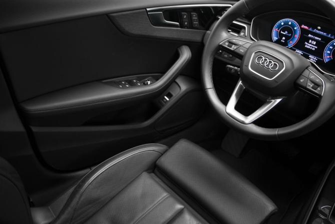 Audi A5 II (F5) Рестайлинг с пробегом 2023 года, цена 5 750 000 рублей, 24589 км, лифтбек, Автокод Объявления