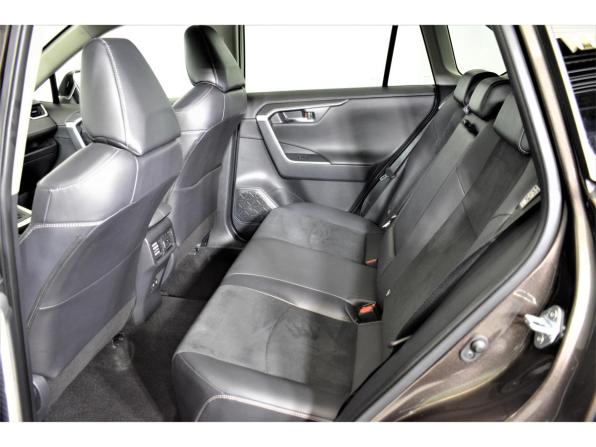 Toyota RAV4 V (XA50) с пробегом 2021 года, цена 2 749 000 рублей, 122309 км, внедорожник, Автокод Объявления