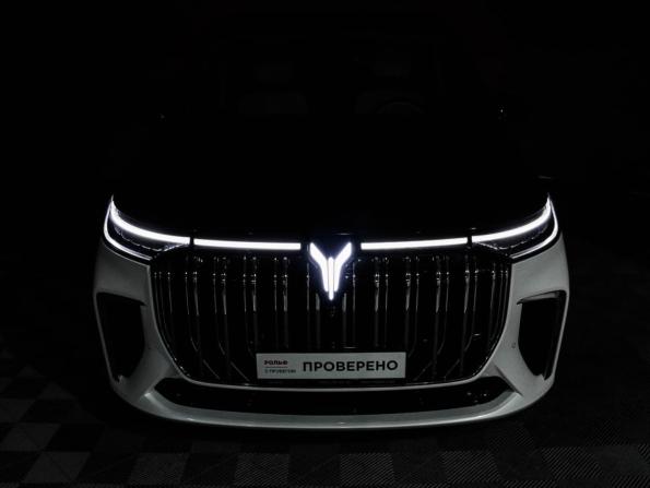Voyah Dream I с пробегом 2023 года, цена 5 900 000 рублей, 15085 км, минивэн, Автокод Объявления