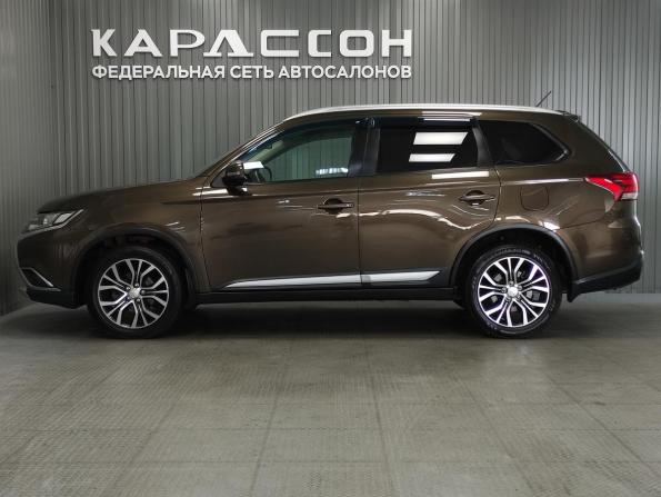Mitsubishi Outlander III Рестайлинг 2 с пробегом 2015 года, цена 1 682 000 рублей, 193616 км, внедорожник, Автокод Объявления