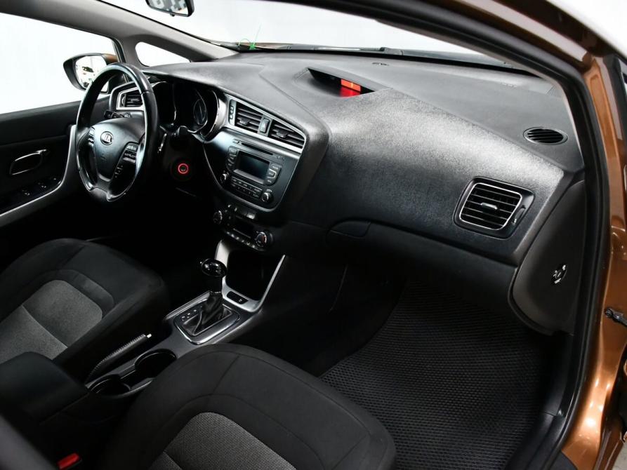 Kia Ceed II Рестайлинг Новосибирск  - изображение 19