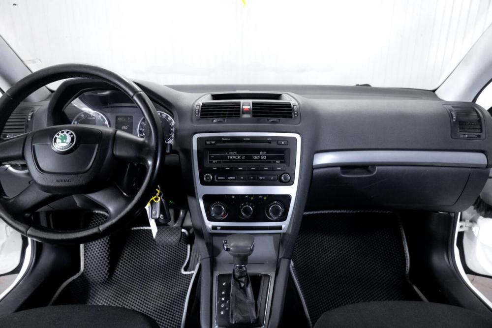 Skoda Octavia II (A5) Рестайлинг Тюмень  - изображение 14