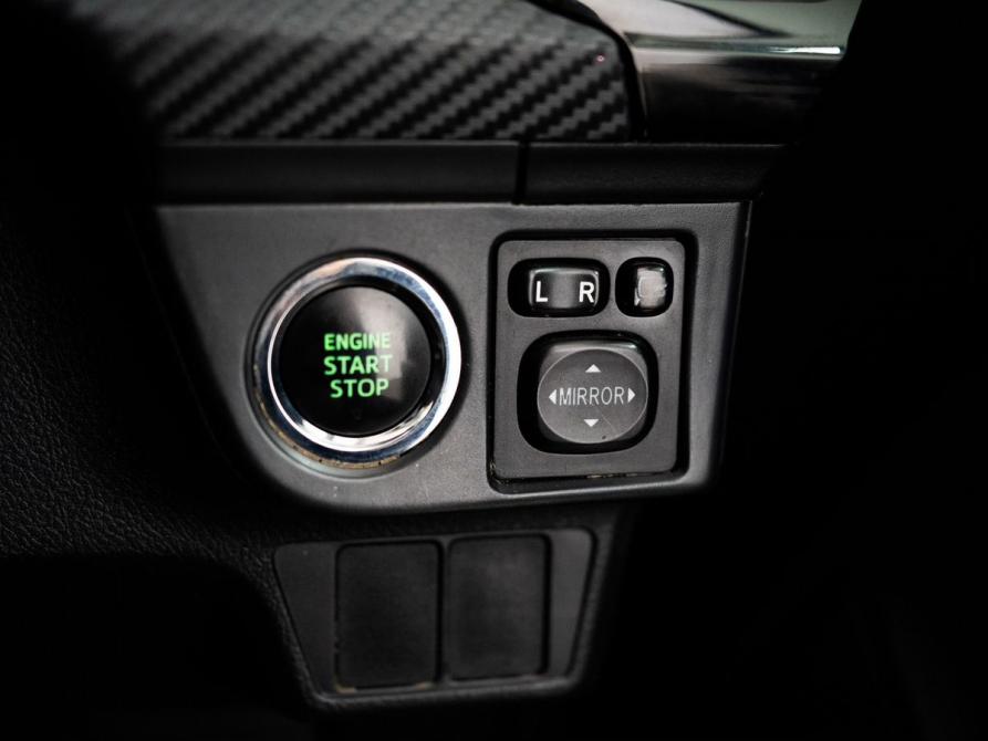 Toyota Corolla XI (E160 E170 E180) Иркутск  - изображение 16