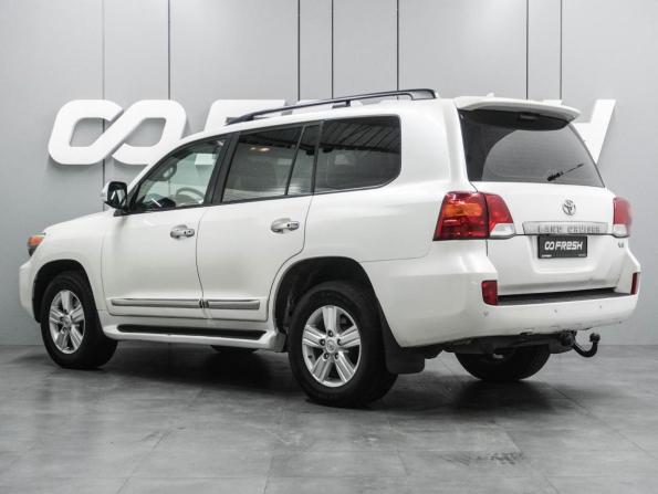 Toyota Land Cruiser 200 Series Рестайлинг 1 с пробегом 2015 года, цена 4 549 000 рублей, 247589 км, внедорожник, Автокод Объявления