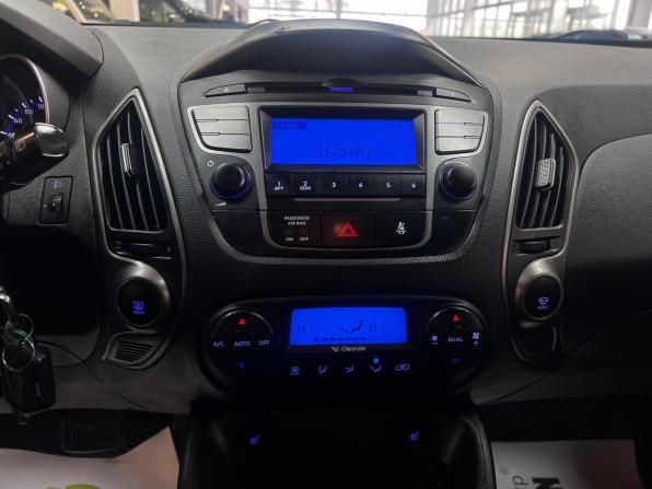 Hyundai ix35 I Рестайлинг с пробегом 2013 года, цена 1 245 000 рублей, 216701 км, внедорожник, Автокод Объявления