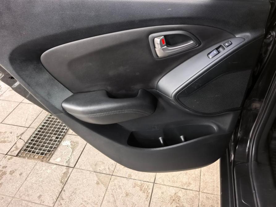 Hyundai ix35 I Санкт-Петербург  - изображение 15