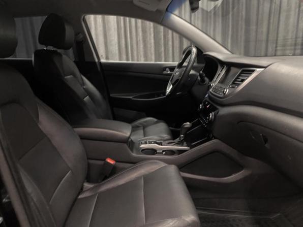 Hyundai Tucson III Рестайлинг с пробегом 2018 года, цена 2 270 000 рублей, 95000 км, внедорожник, Автокод Объявления
