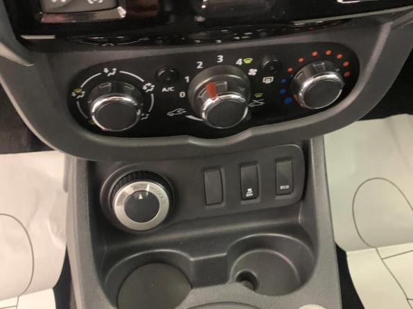 Renault Duster I Рестайлинг с пробегом 2020 года, цена 1 388 900 рублей, 165275 км, внедорожник, Автокод Объявления