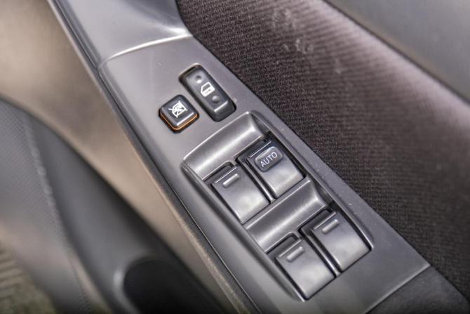 Toyota Allex I с пробегом 2003 года, цена 699 000 рублей, 245000 км, хэтчбек, Автокод Объявления