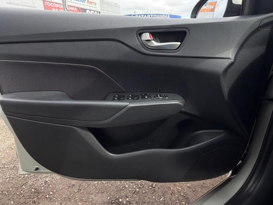 Hyundai Solaris II Набережные Челны  - изображение 16