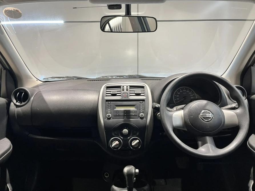 Nissan March IV (K13) Рестайлинг Новосибирск  - изображение 13