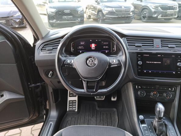 Volkswagen Tiguan II с пробегом 2020 года, цена 2 770 000 рублей, 105247 км, внедорожник, Автокод Объявления