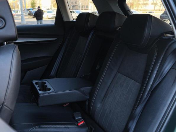Skoda Karoq I с пробегом 2022 года, цена 2 197 000 рублей, 62232 км, внедорожник, Автокод Объявления