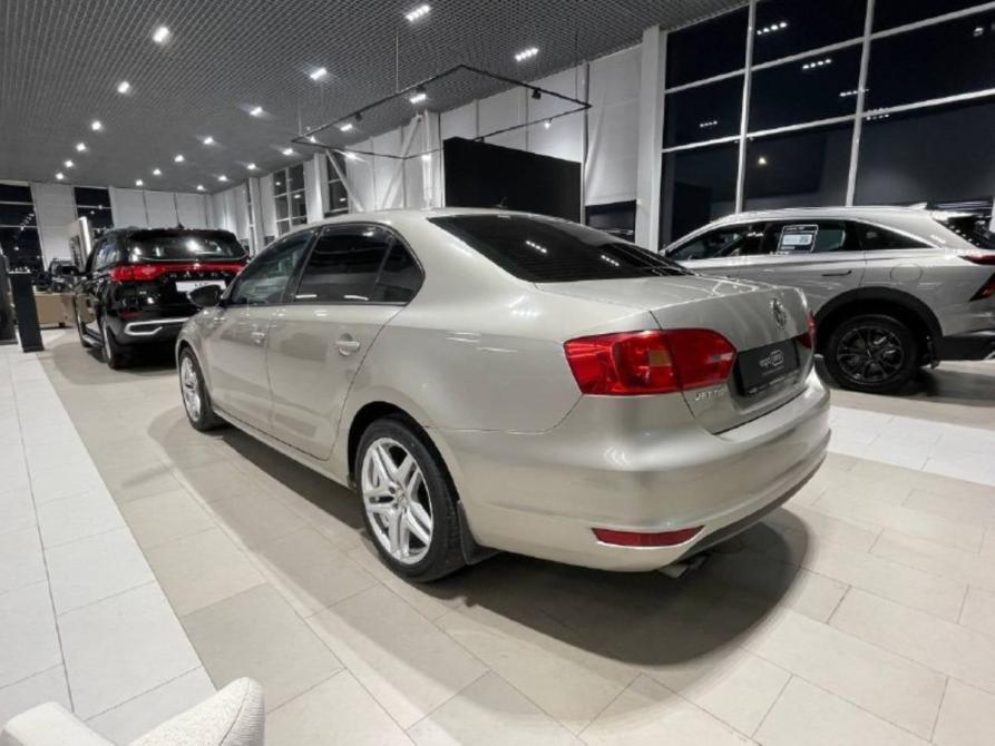 Volkswagen Jetta VI Серпухов  - изображение 5