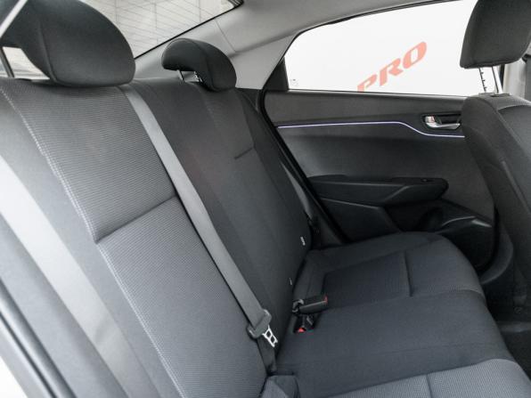 Hyundai Solaris II Рестайлинг с пробегом 2020 года, цена 1 370 000 рублей, 137969 км, седан, Автокод Объявления